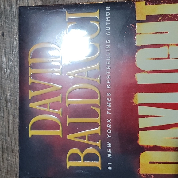 Brand new sealed hardcover book by David Baldacci Title Daylight best selling - Picture 6 of 7